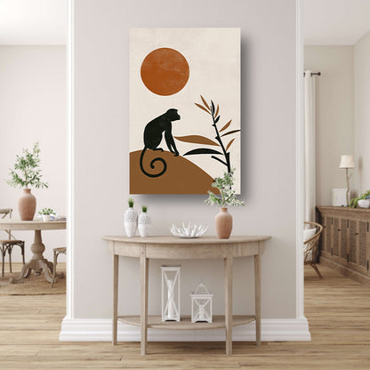 Zwart silhouet van aap tegen grote oranje zon poster