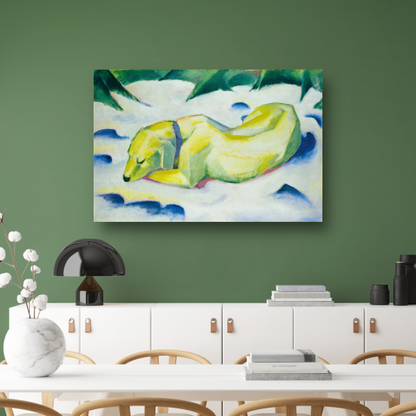 Liggende hond in de sneeuw - Franz Marc poster