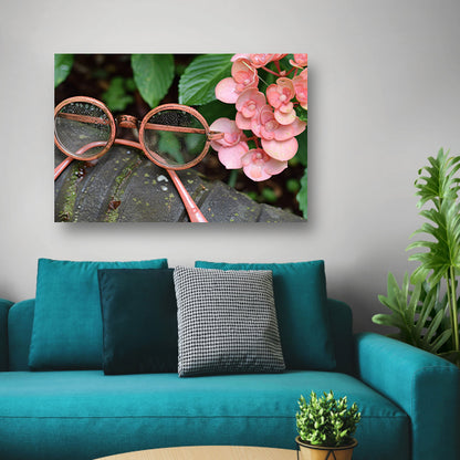 Bril met dauwdruppels en bloemenposter