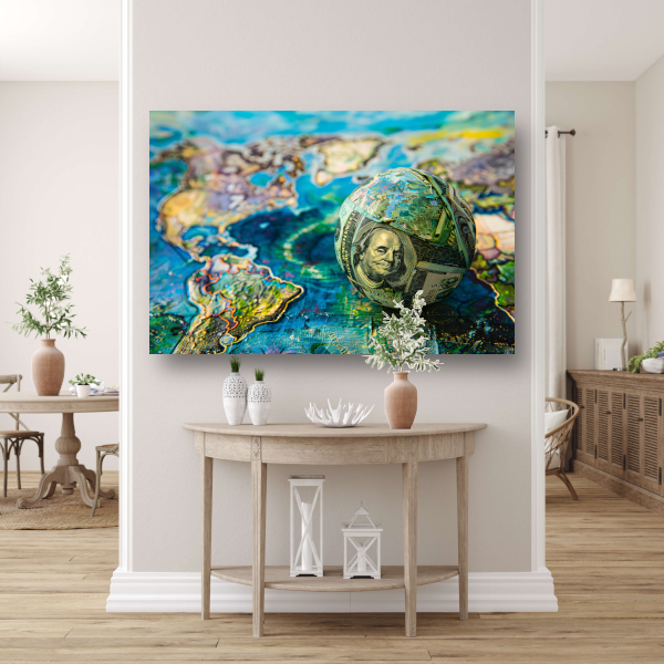 Banksys Wereld van Geld canvas met baklijst