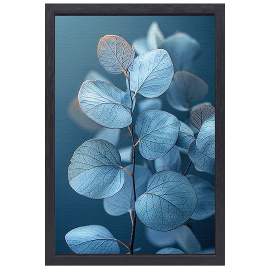 Blauwe eucalyptusbladeren in minimalistisch realisme canvas met baklijst