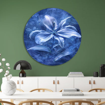 Gedetailleerde digitale lelie in blauw-wit aluminium muurcirkel