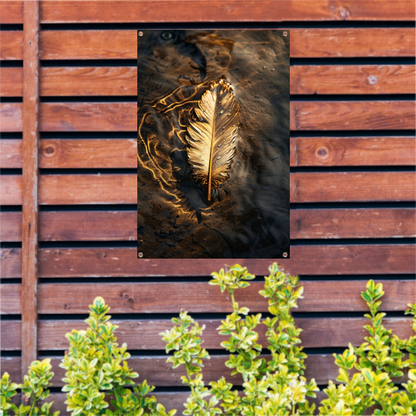 Gouden veer drijvend op donker water tuinposter