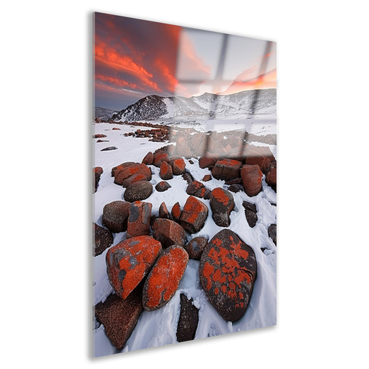 Adembenemend besneeuwd berglandschap met rode rotsen acrylglas