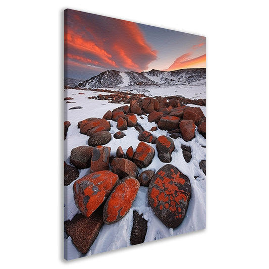 Adembenemend besneeuwd berglandschap met rode rotsen canvas