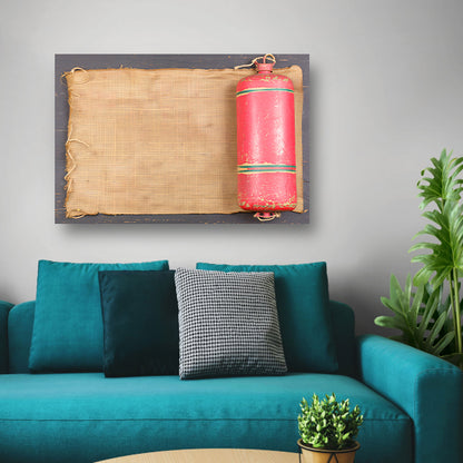 Vintage vuurblusser met verweerd doek   acrylglas