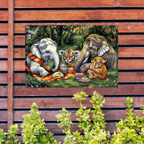 Surrealistische junglepicknick met dieren tuinposter