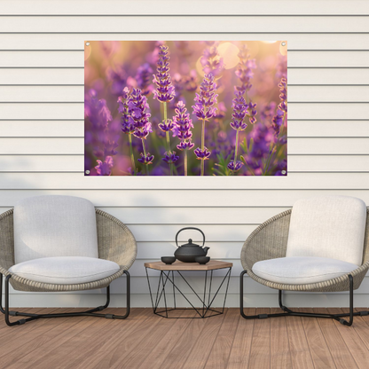 Betoverende zonsondergang over een lavendelveld tuinposter