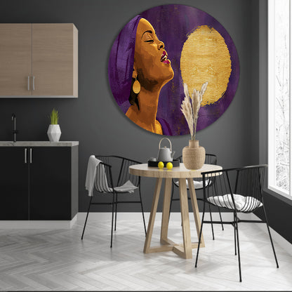 Afrikaanse vrouw met paarse doek en gouden maan forex muurcirkel