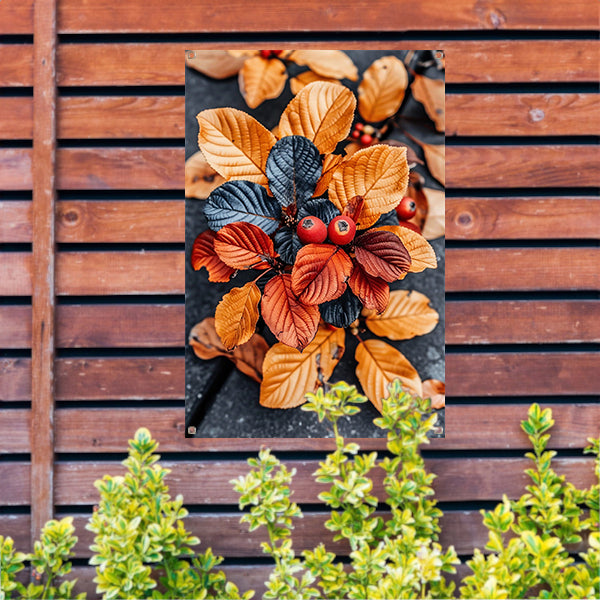 Close-up van rode bessen en herfstbladeren. tuinposter