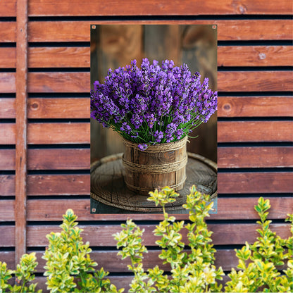 Stilleven van Lavendelboeket in Houten Vaas tuinposter