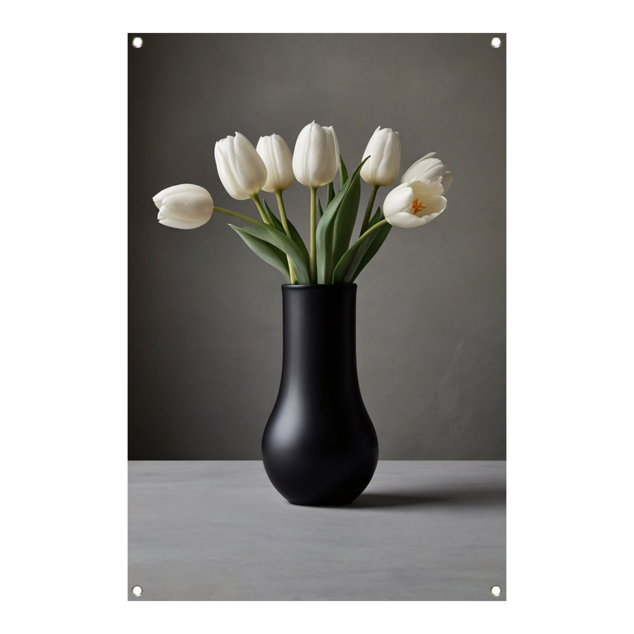 Minimalistische Witte Tulpen in Elegante Zwarte Vaas tuinposter