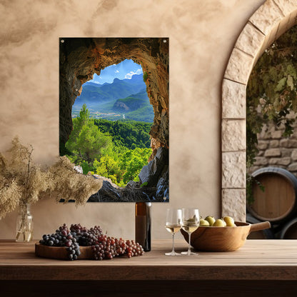 Berglandschap gezien vanuit een grot tuinposter
