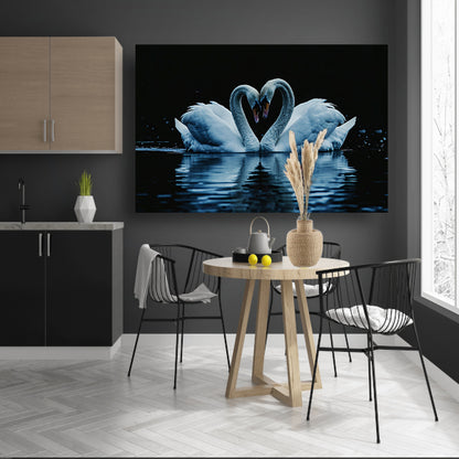 Twee zwanen in hartvorm op water canvas