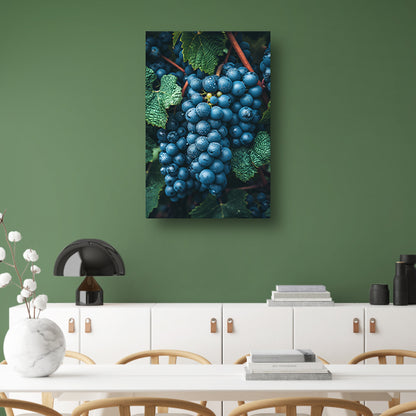Close-up van Dauwdruppels op Druiven canvas met baklijst