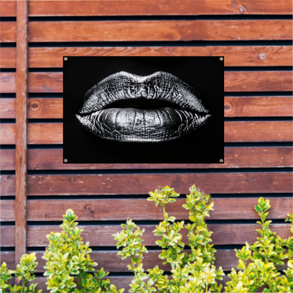 Zwarte glanzende lippen met reflecterende textuur tuinposter