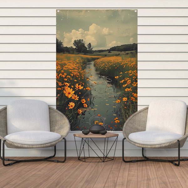 Gouden bloemen langs meanderende rivier tuinposter