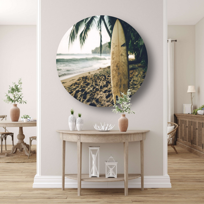 Tropisch strand met wachtend surfboard forex muurcirkel