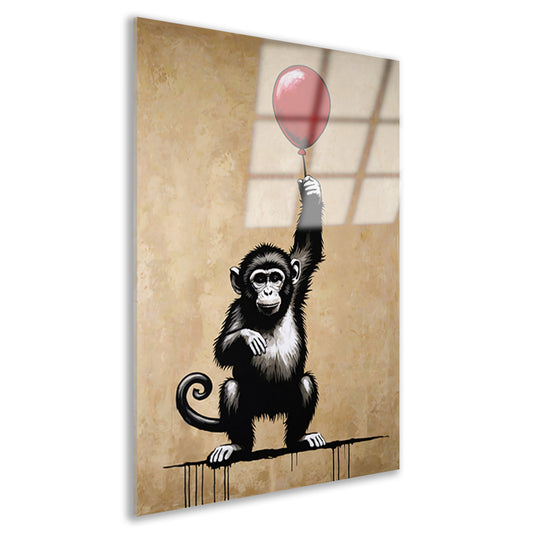 Chimpansee met rode ballon op beige achtergrond acrylglas