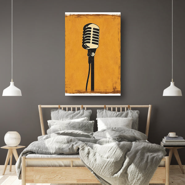 Vintage Microfoon in Art Deco Stijl op Gele Achtergrond canvas