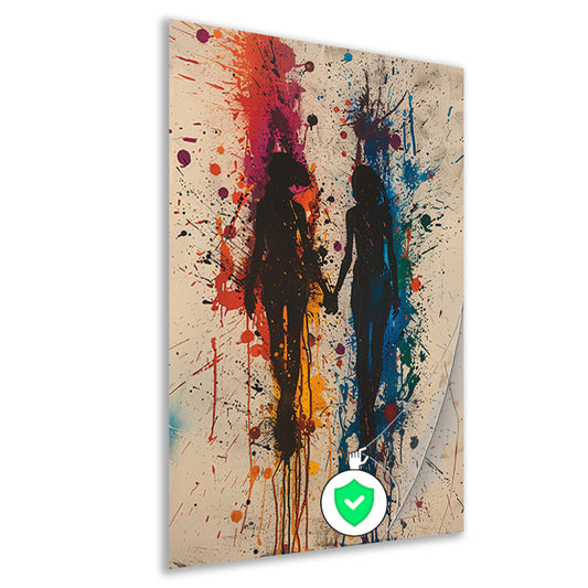 Twee figuren dansend in een explosie van kleuren poster
