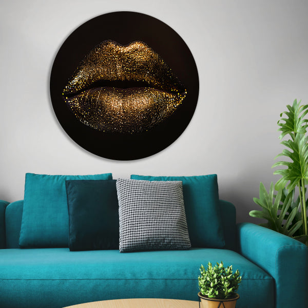 Gouden glitterlippen in close-up portret aluminium muurcirkel