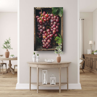 Overvloedige oogst van rode druiven in houten kist poster