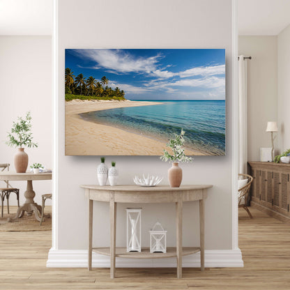 Tropisch strand met palmbomen en helder water poster