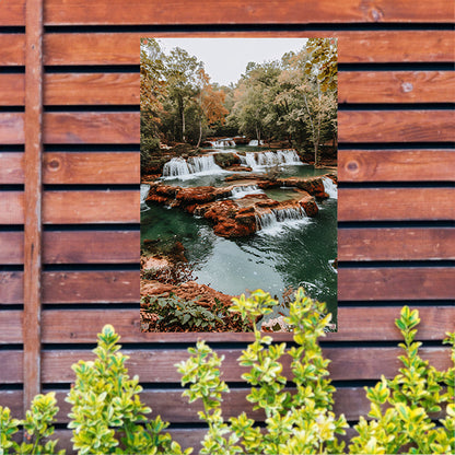 Watervallen in herfstbos landschap tuinposter