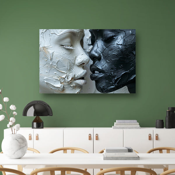 Samenspel van textuur en emotie in monochroom canvas met baklijst