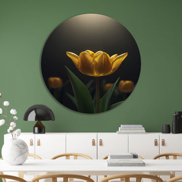 Gloeiende gele tulp in het donker forex muurcirkel