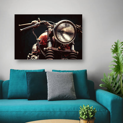 Klassieke motorfiets met koplamp in detail poster