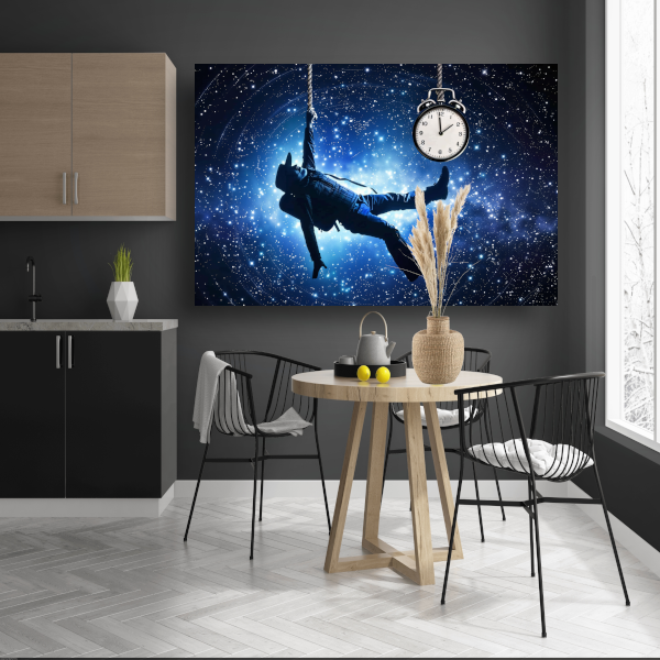 Zwevende man met klok in kosmische ruimte canvas
