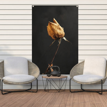 Verwelkte Roos in Monochrome Stilte tuinposter