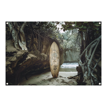 Surfplank op het strand tuinposter