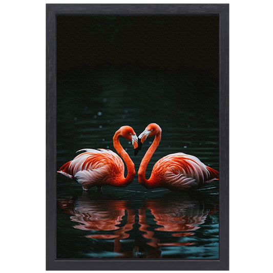 Twee felgekleurde flamingo’s in donkere water canvas met baklijst