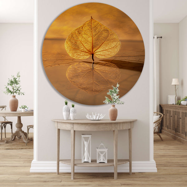 Blad perfect weerspiegeld in gouden licht forex muurcirkel