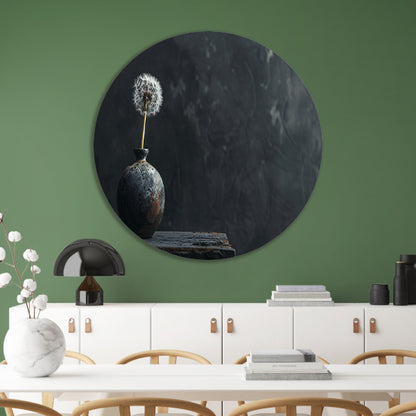 Eenzame paardenbloem in antieke vaas forex muurcirkel