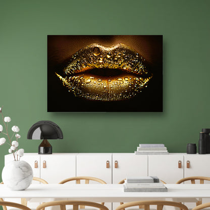 Gouden Glitters en Druppels op Donkere Lippen poster