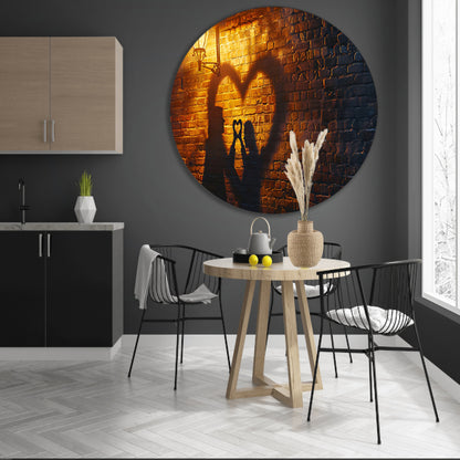 Romantische schaduwkunst onder straatlantaarn   aluminium muurcirkel