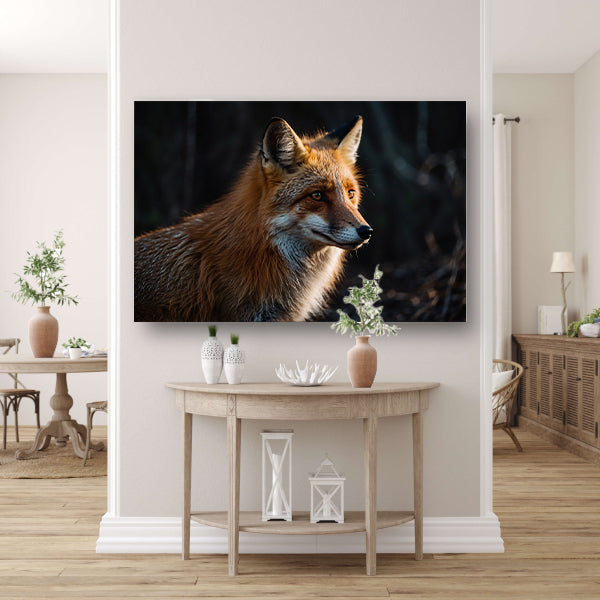 Prachtige vos in het donkere bos canvas met baklijst