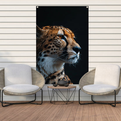 Portret van een jachtluipaard in de schaduw tuinposter