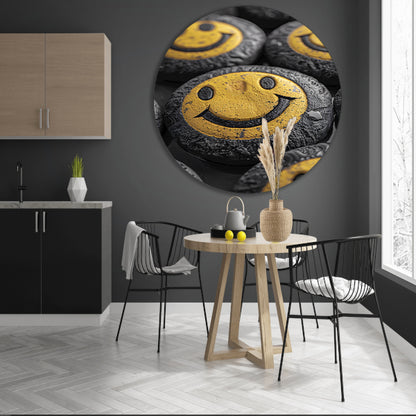 Close-up van gele smileys met waterdruppels aluminium muurcirkel