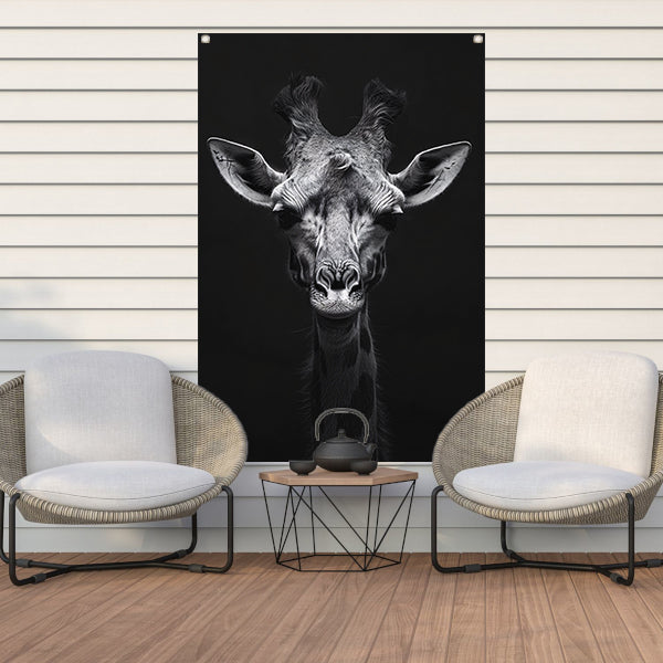 Zwart-wit portret van een giraffe tuinposter