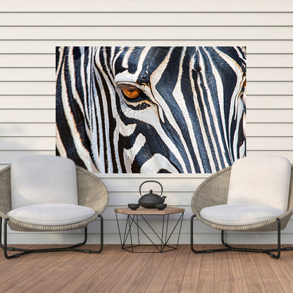 Zebra oog in indrukwekkende zwart-wit close-up tuinposter