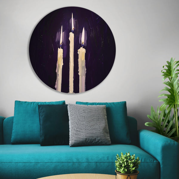 Abstract surrealistisch schilderij van drie kaarsen aluminium muurcirkel