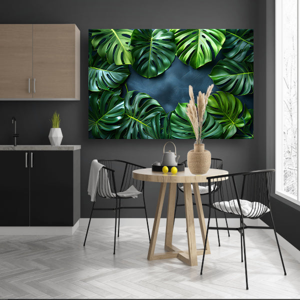 Monstera Bladeren op Blauwe Achtergrond poster