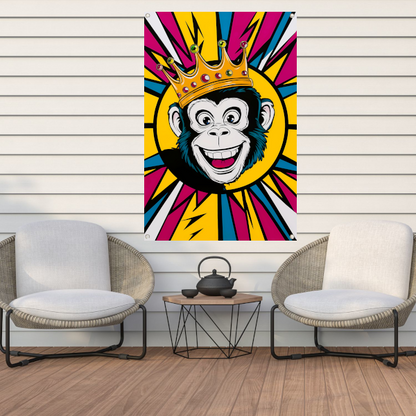 Vrolijke aap met kroon in popart stijl tuinposter