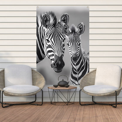 Zebra moeder en veulen in zwart-wit tuinposter