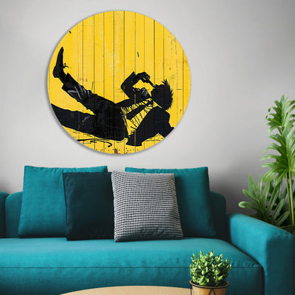 Silhouet van roker op gele achtergrond   aluminium muurcirkel